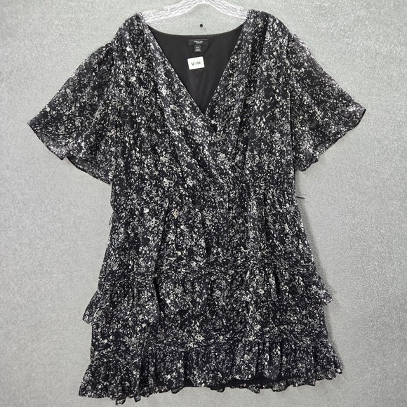Simply Vera Vera Wang Dresses & Skirts - Simply Vera Vera Wang Women Dress 2XL Black Paint Splatter Mini A Line Ruffles